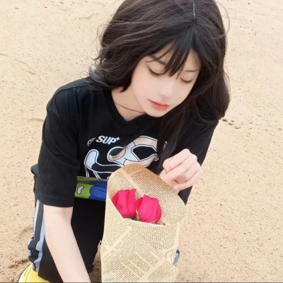 头像女ins高级质感2025