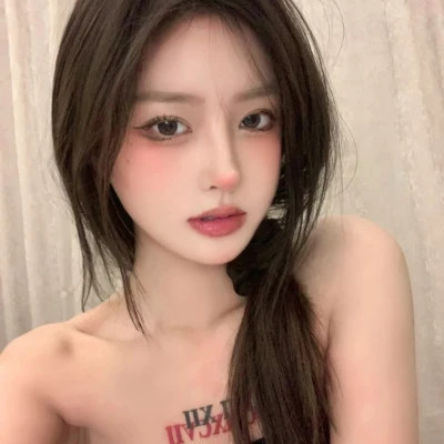 清纯女头像ins高级质感