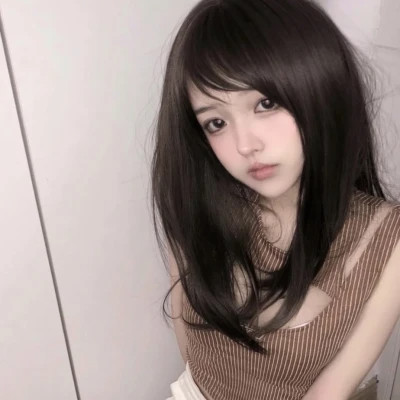清纯女头像ins高级质感