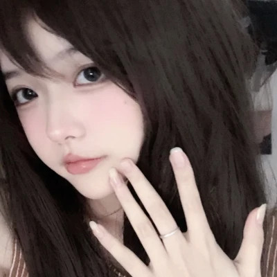 清纯女头像ins高级质感