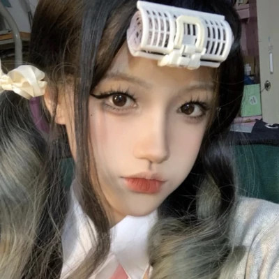 女头像ins高级质感好看