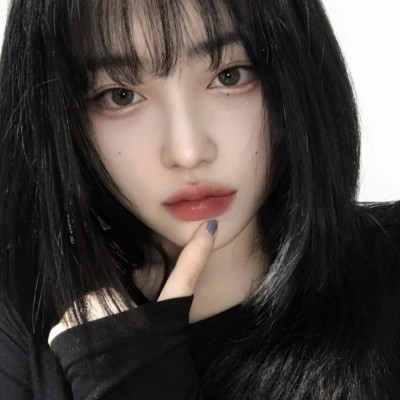 头像女ins高级质感照片