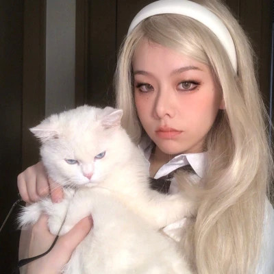 头像女ins高级质感干净