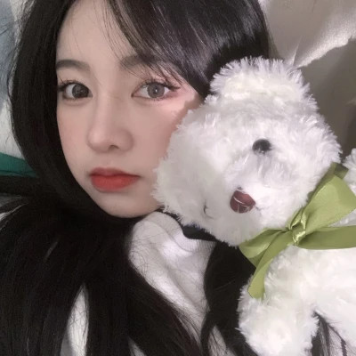2025女生头像ins高级质感高清超好看