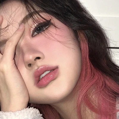 女头像ins风格清晰