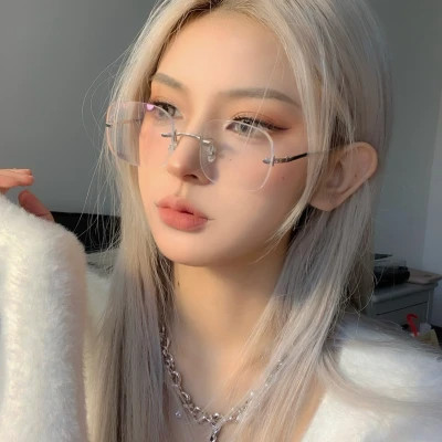 女头像ins风格清晰