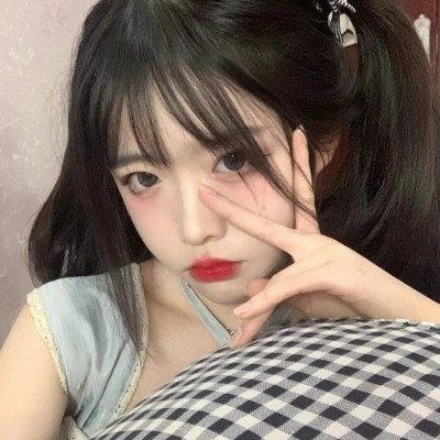 女生ins风高级质感头像
