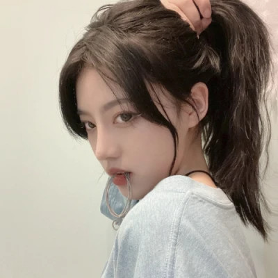 女生ins风高级质感头像