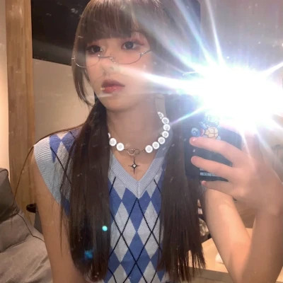 女生ins风高级质感头像