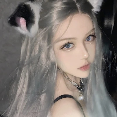 qq女生头像ins高级质感