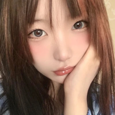 qq女生头像ins高级质感