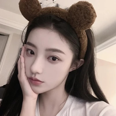 qq女生头像ins高级质感