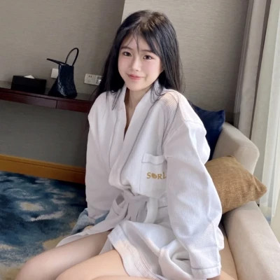 qq女生头像ins高级质感