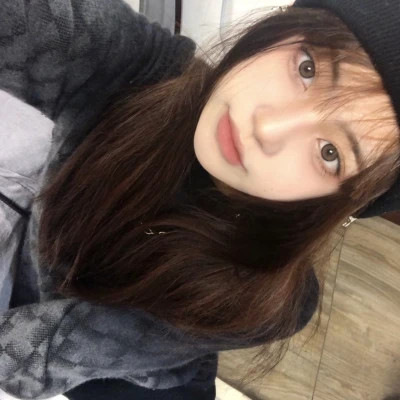 女生头像ins高级质感真实