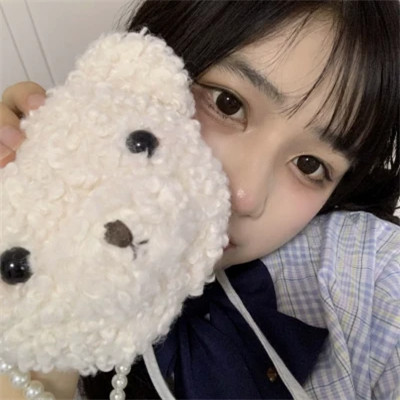 ins超火女生头像高清真人