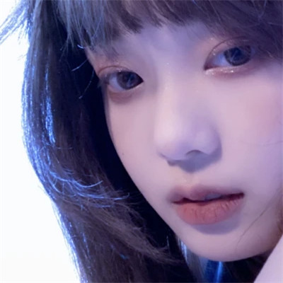ins超火女生头像高清真人