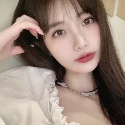 ins超火女生头像高清真人