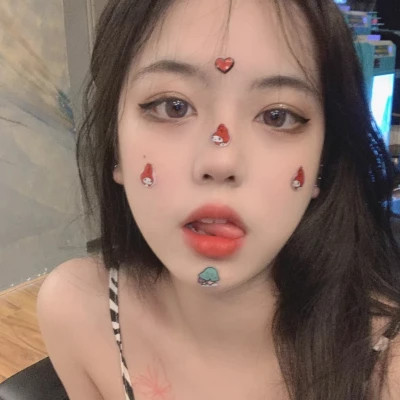 ins超火女生头像高清真人