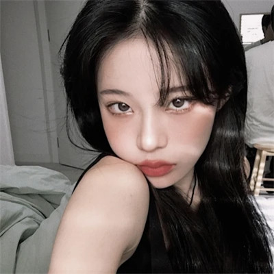 ins超火女生头像高清真人