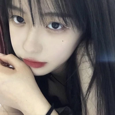 ins超火女生头像高清真人