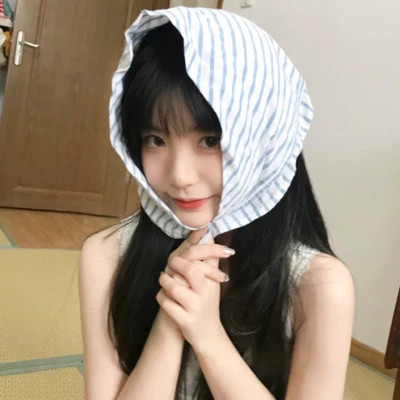 吸引人真人正脸美女微信头像