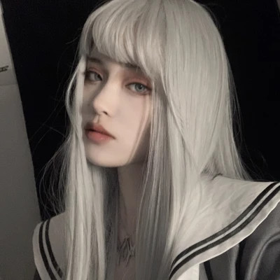 好看的头像女真人