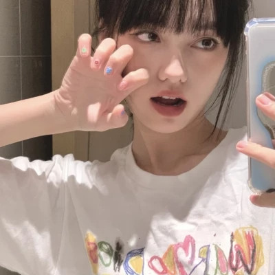 好看的头像女真人