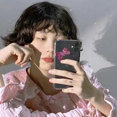 好看的头像女真人