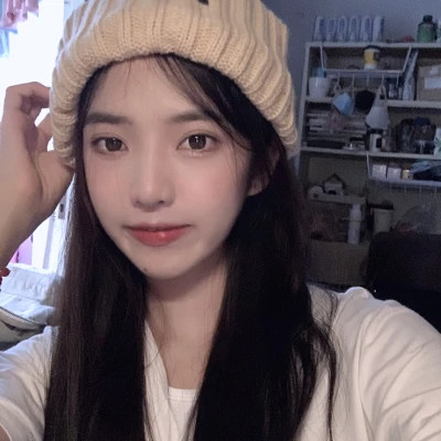 好看的头像女真人
