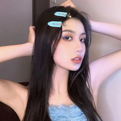 好看的头像女真人