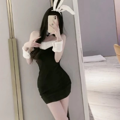 个性妩媚头像女真人2025