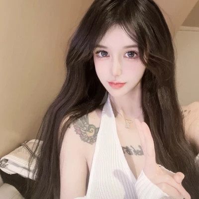 个性妩媚头像女真人2025