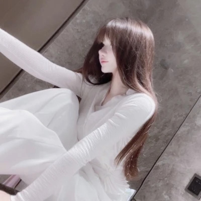 个性妩媚头像女真人2025