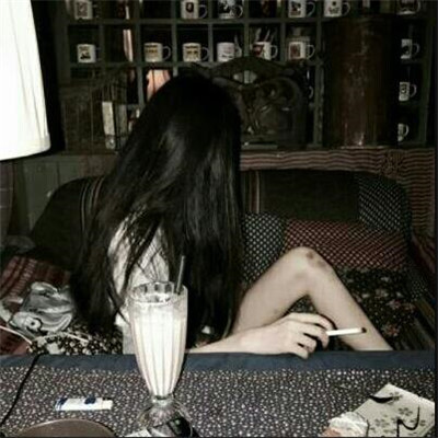 头像女霸气冷酷无情高清真人