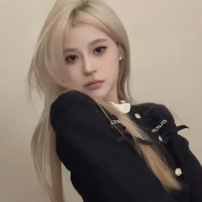 女生头像高级感冷艳高清图片
