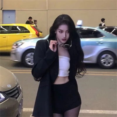 女生头像高级质感冷艳气质图片