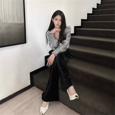 妩媚高冷女生头像图片