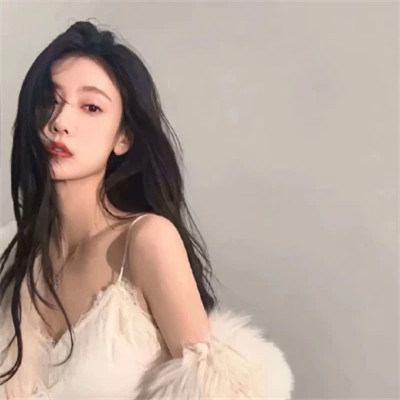 妩媚高冷女生头像图片