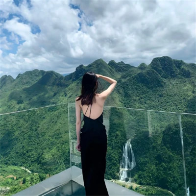 妩媚高冷女生头像图片