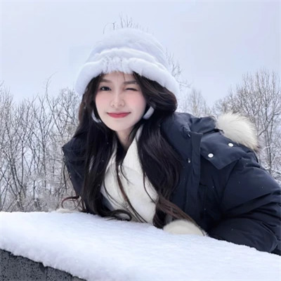 冷艳霸气女生头像图片高清