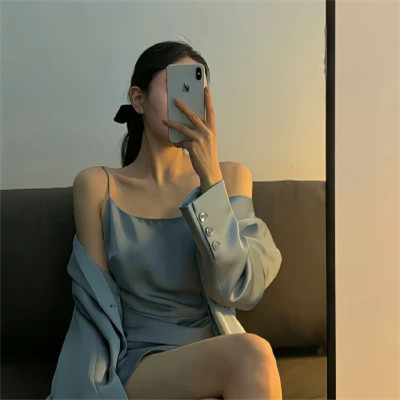 冷艳霸气女生头像图片高清