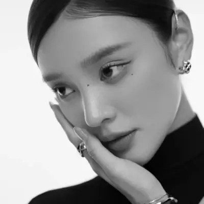 冷艳风头像女生高清图片