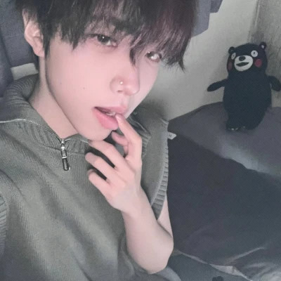 2025男生头像真人高清图片