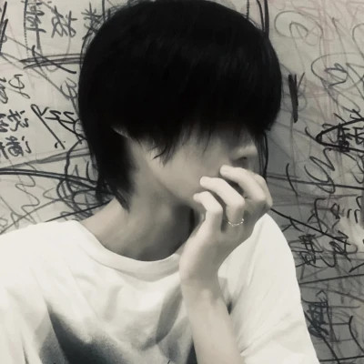 2025男生头像帅气微信真人图片