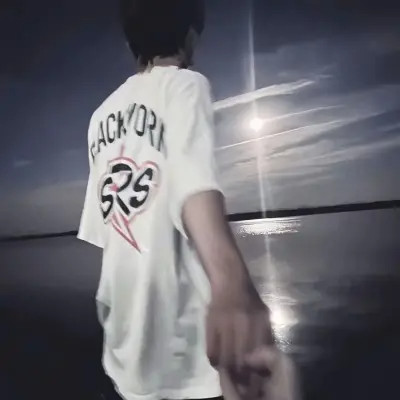 2025男生版头像新款图片
