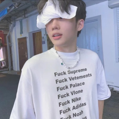 2025男生用的头像真人