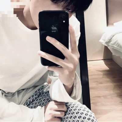 2025男生用的头像真人