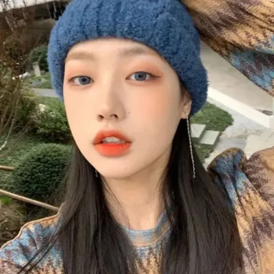 快手风格女头高清图片