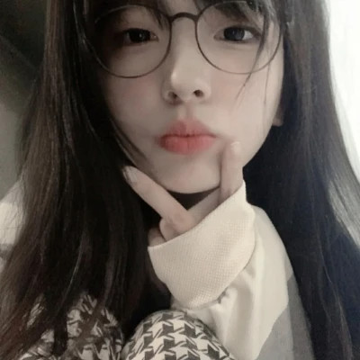 快手风格女头高清图片