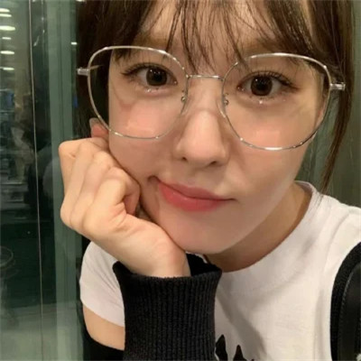 孙胜完Wendy头像图片